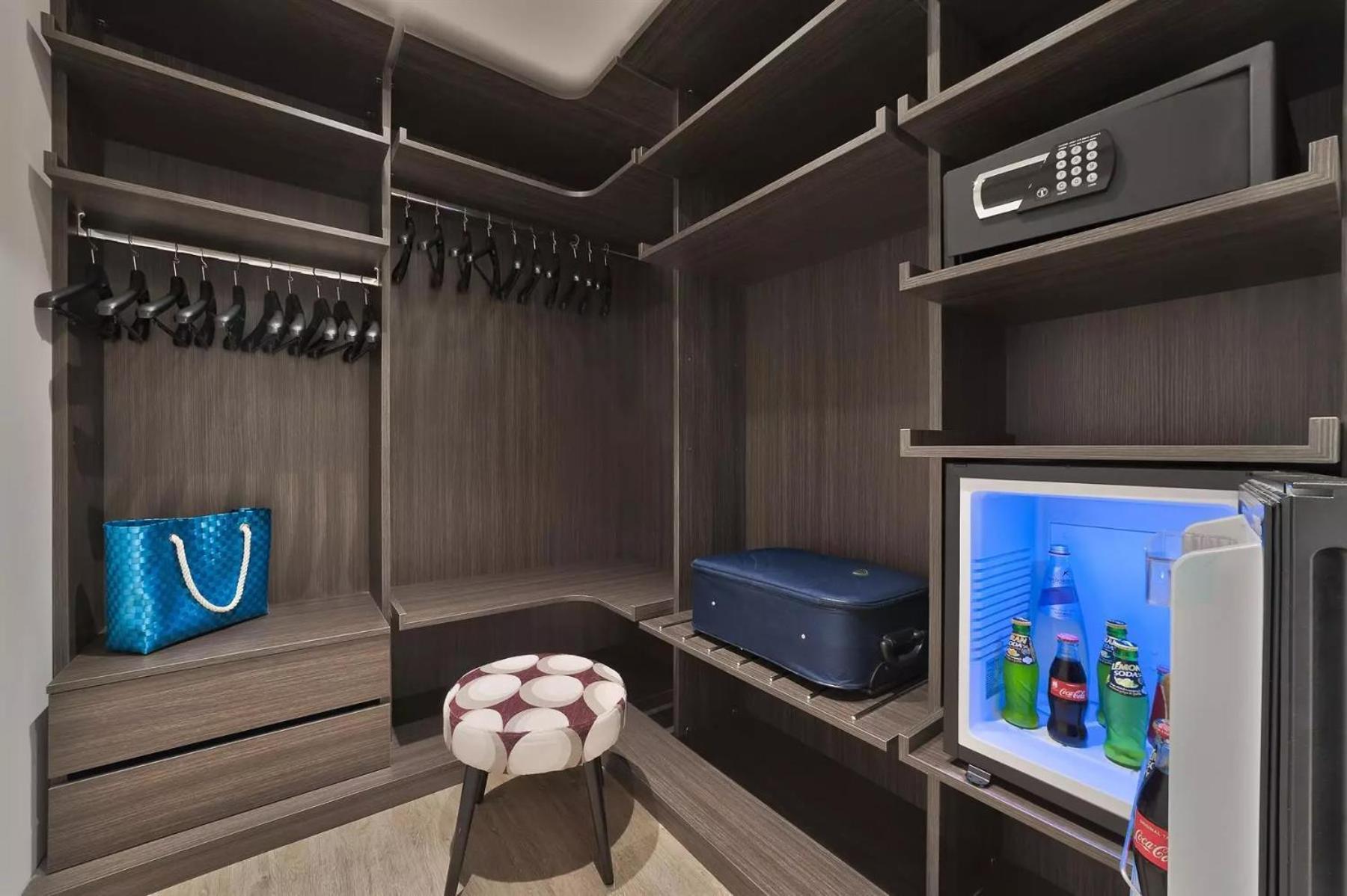 Deluxe Junior Suite
